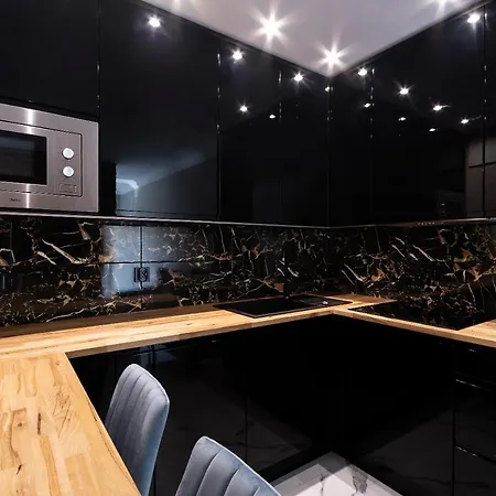 Mira Apartment *